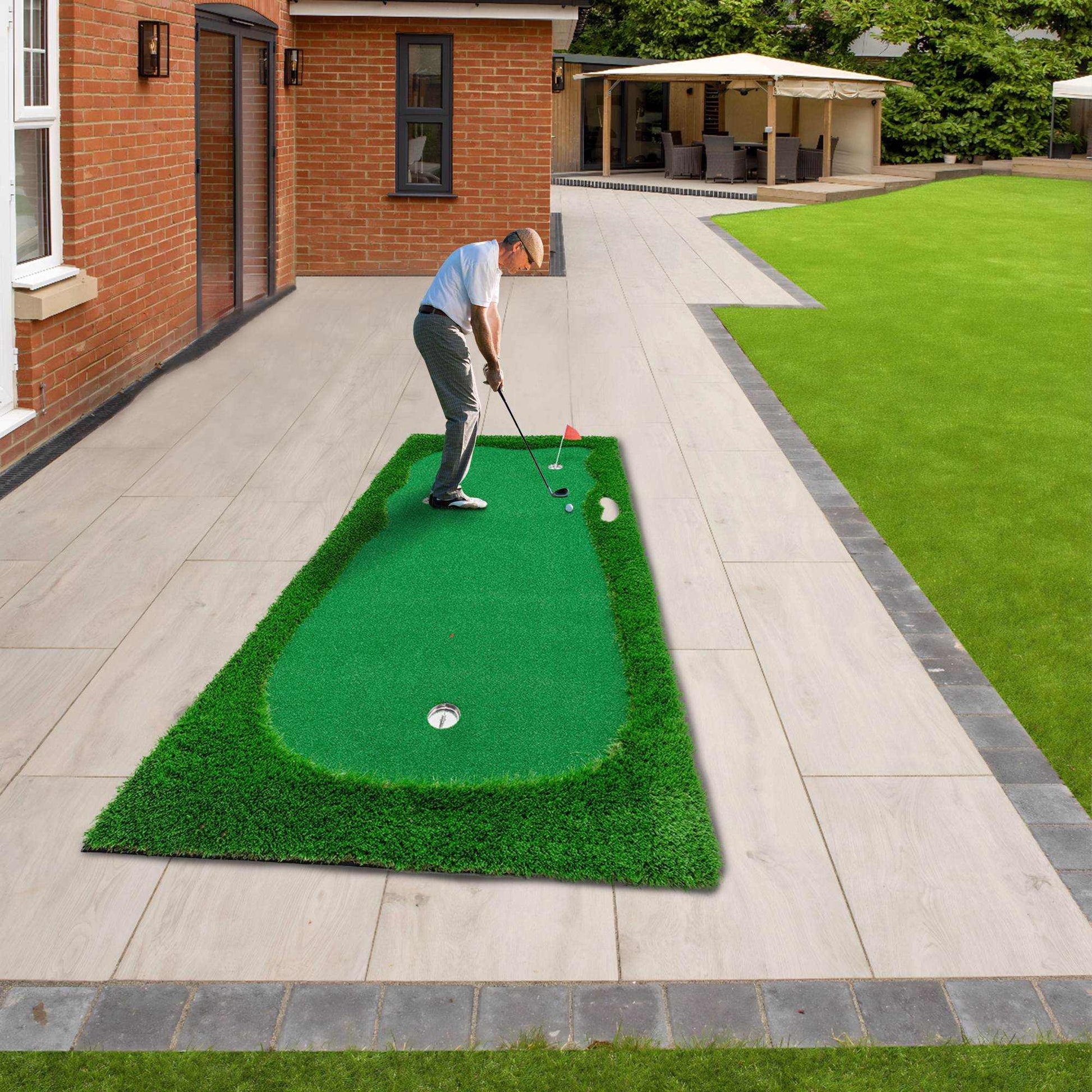 Golf putting green training mat with high-quality turf, three holes, and non-slip rubber base for indoor and outdoor practice