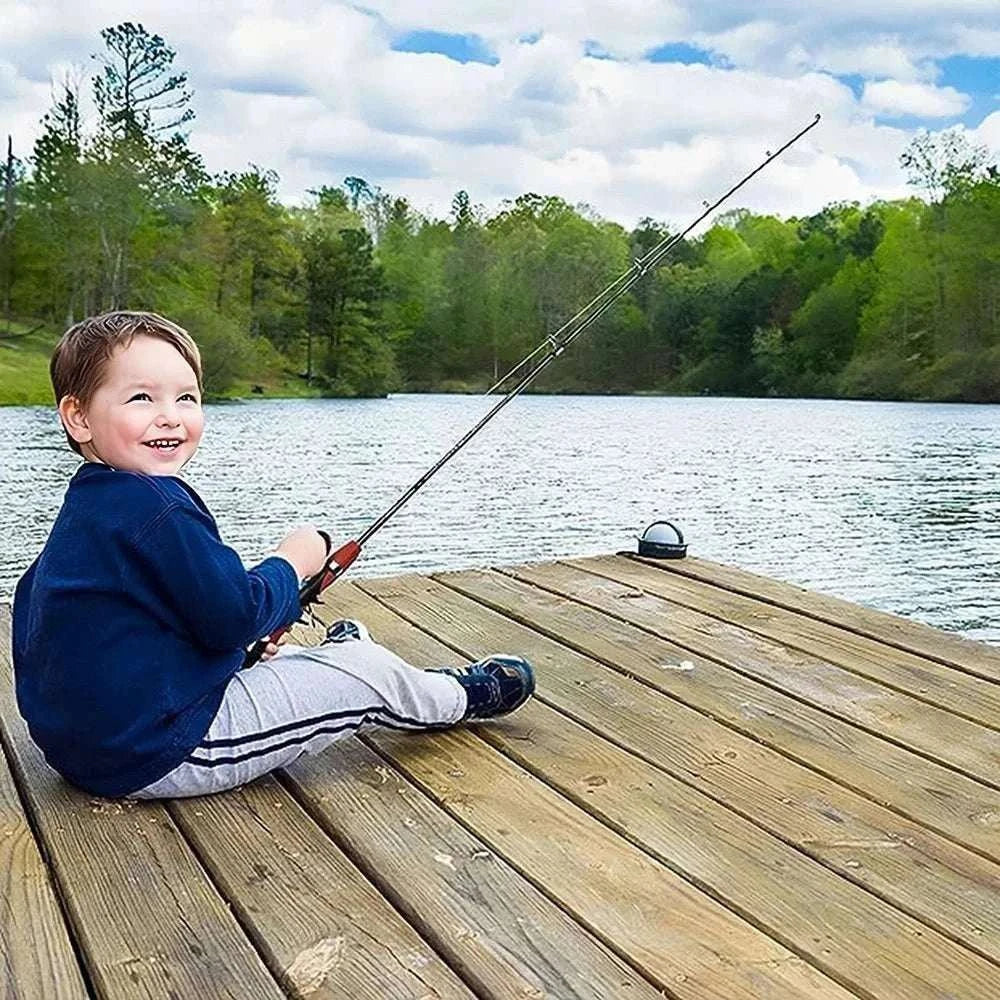 Kids telescopic fishing rod set with spinning reel and hooks for beginner anglers