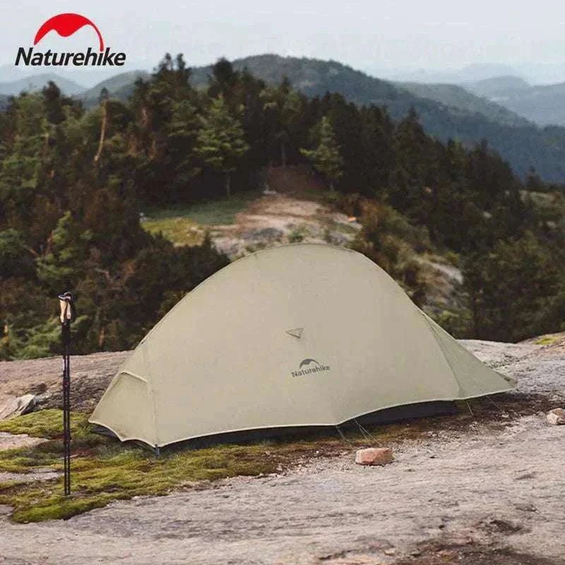 Ultralight 1-2 person trekking tent made of 20D nylon with 3000mm waterproofing and compact design