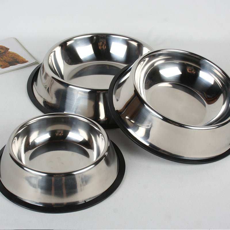 Non-slip stainless steel pet bowl with rubber base for food and water in multiple sizes