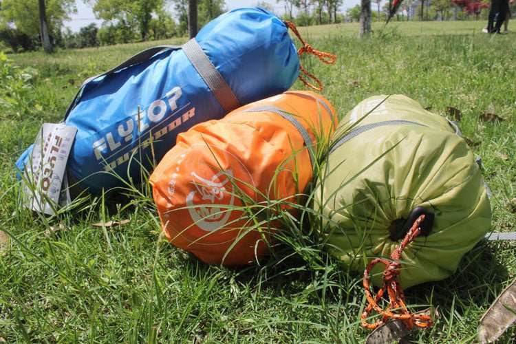 Ultra-light outdoor camping tent with rainproof Oxford cloth and double shelter design for snowfields