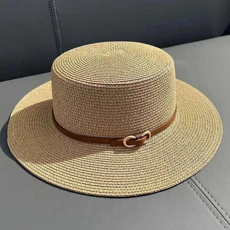 Straw sun hat with flat brim and bowknot detail for women's beachwear